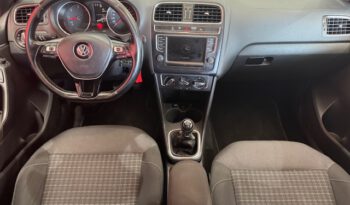 VOLKSWAGEN POLO lleno