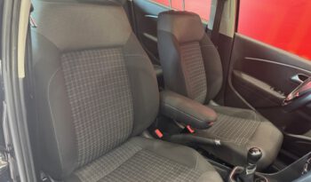 VOLKSWAGEN POLO lleno