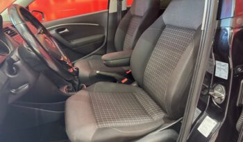 VOLKSWAGEN POLO lleno