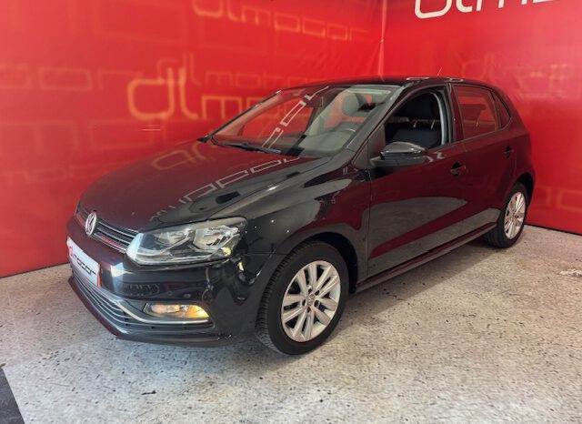 VOLKSWAGEN POLO lleno