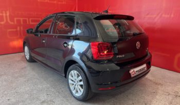 VOLKSWAGEN POLO lleno