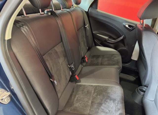 SEAT IBIZA lleno