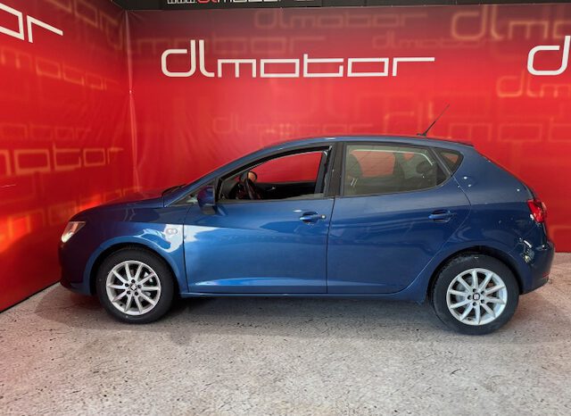 SEAT IBIZA lleno