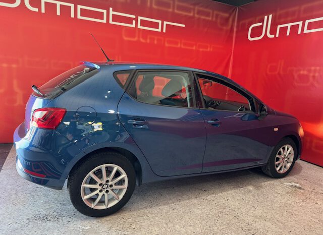 SEAT IBIZA lleno