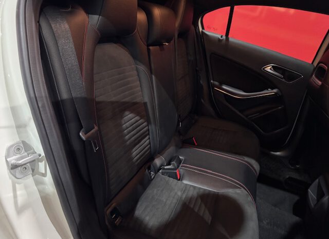 MERCEDES A 200 CDI 136CV lleno