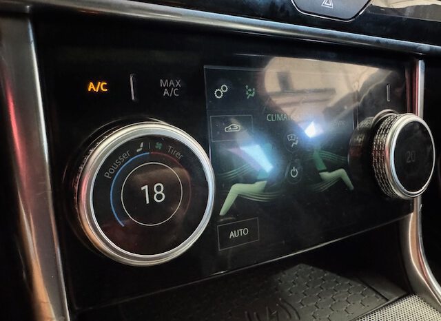 JAGUAR XE R DINAMIC lleno