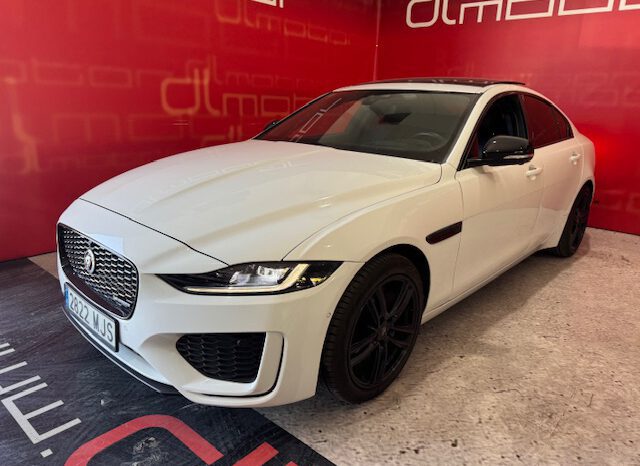 JAGUAR XE R DINAMIC lleno