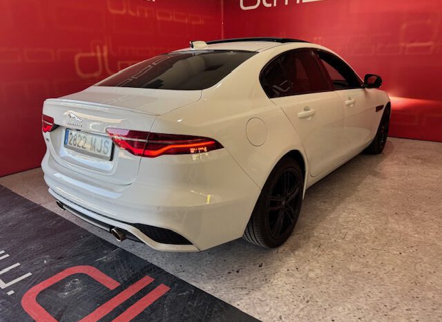 JAGUAR XE R DINAMIC lleno