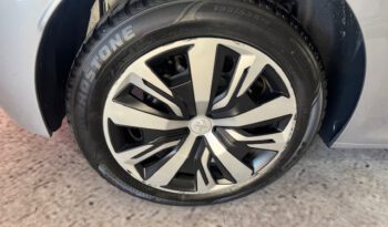PEUGEOT 208 lleno