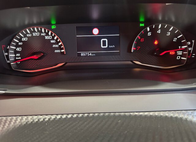 PEUGEOT 208 lleno