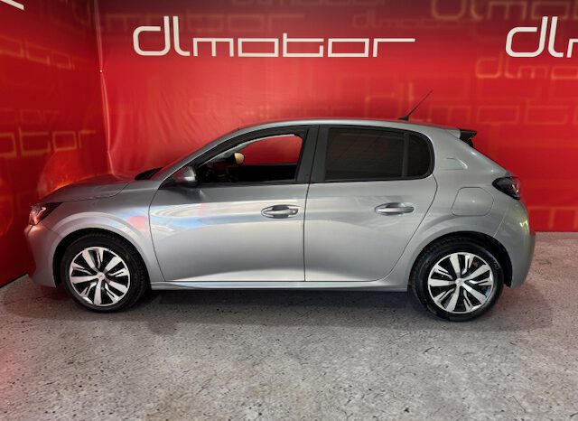 PEUGEOT 208 lleno