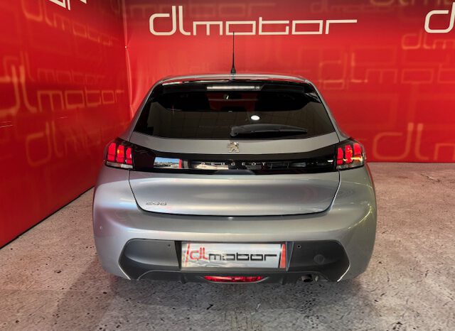 PEUGEOT 208 lleno
