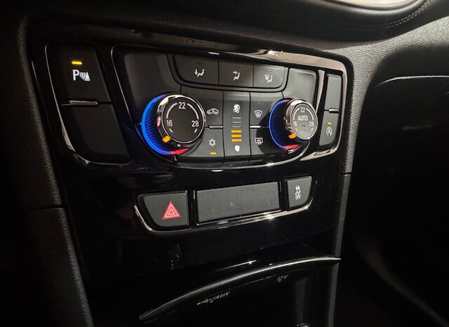 OPEL MOKKA X lleno