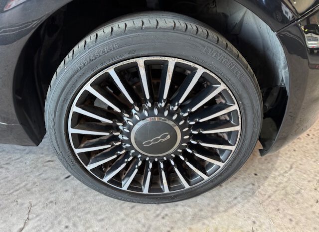 FIAT 500 lleno