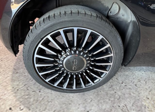 FIAT 500 lleno