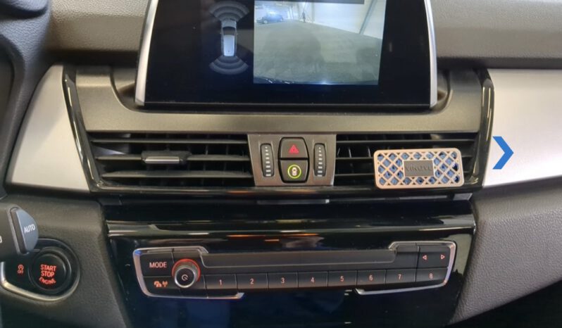 BMW 216D GRAND TOURER 7 PLAZAS lleno