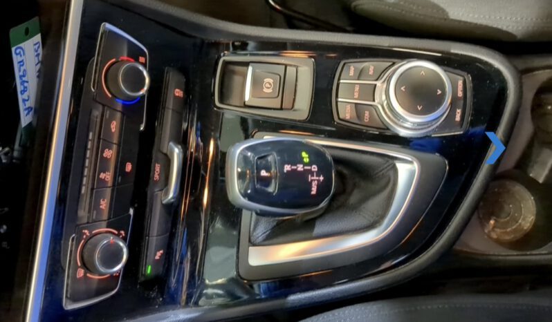 BMW 216D GRAND TOURER 7 PLAZAS lleno