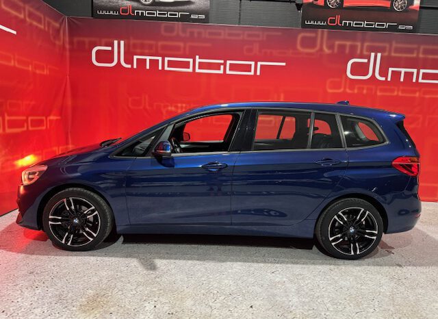 BMW 216D GRAND TOURER 7 PLAZAS lleno