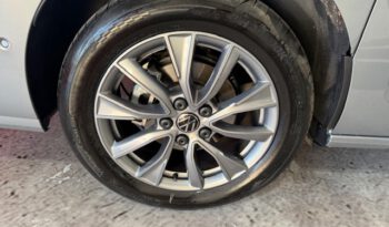 VOLKSWAGEN MULTIVAN BATALLA LARGA lleno