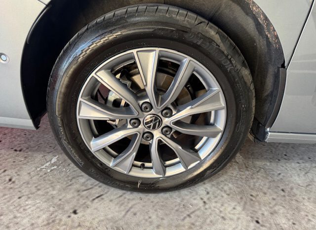 VOLKSWAGEN MULTIVAN BATALLA LARGA lleno
