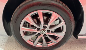 VOLKSWAGEN MULTIVAN BATALLA LARGA lleno