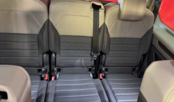 VOLKSWAGEN MULTIVAN BATALLA LARGA lleno
