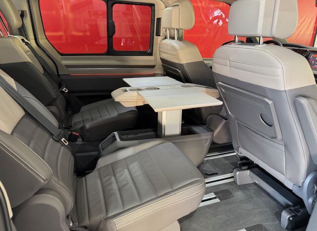 VOLKSWAGEN MULTIVAN BATALLA LARGA lleno