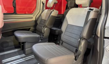 VOLKSWAGEN MULTIVAN BATALLA LARGA lleno