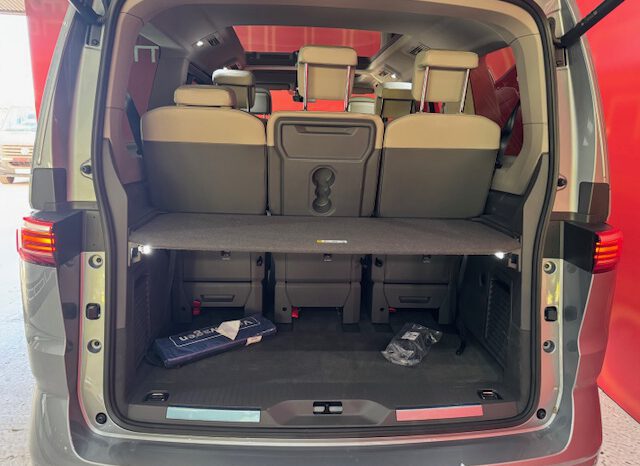 VOLKSWAGEN MULTIVAN BATALLA LARGA lleno
