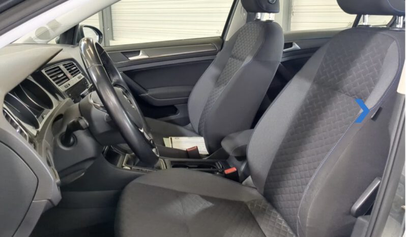 VOLKSWAGEN GOLF lleno