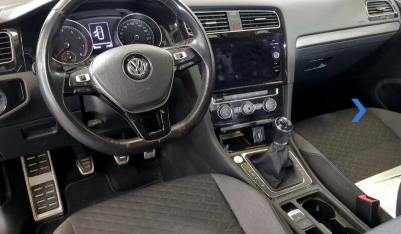 VOLKSWAGEN GOLF lleno
