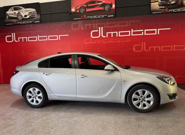 OPEL INSIGNIA lleno