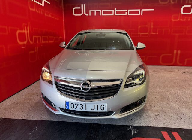 OPEL INSIGNIA lleno