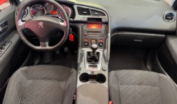 PEUGEOT 3008 lleno
