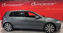 VOLKSWAGEN GOLF R LINE