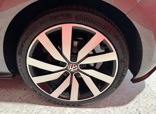 VOLKSWAGEN GOLF R LINE lleno