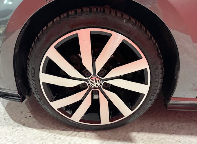 VOLKSWAGEN GOLF R LINE lleno