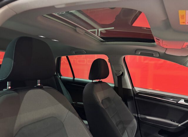 VOLKSWAGEN GOLF R LINE lleno