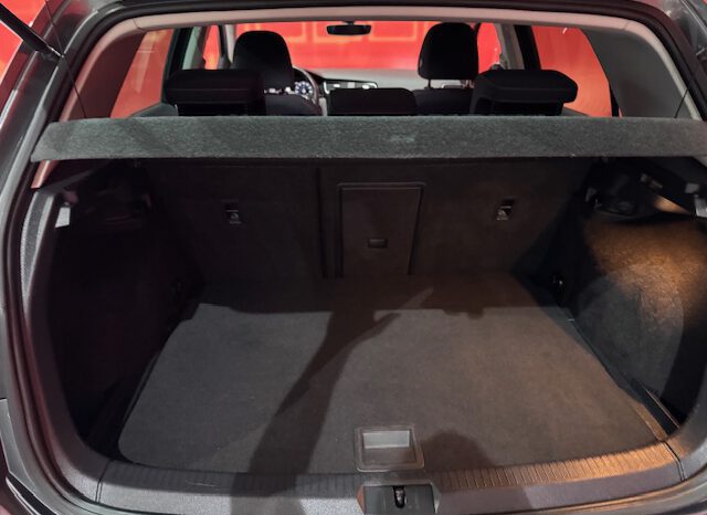 VOLKSWAGEN GOLF R LINE lleno