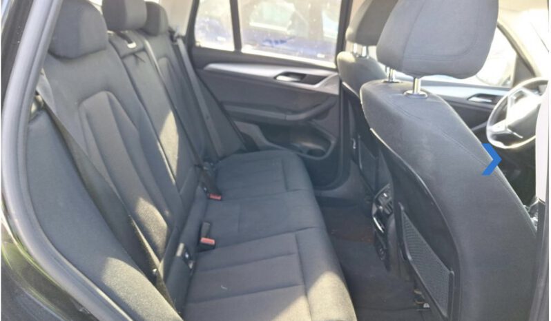 BMW X3 ENCHUFABLE lleno