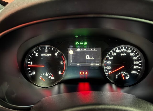 KIA SPORTAGE lleno