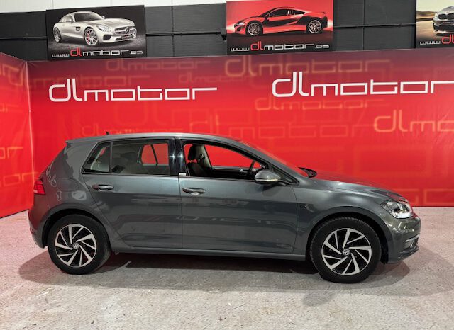 VOLKSWAGEN GOLF lleno