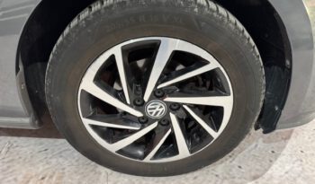 VOLKSWAGEN GOLF lleno