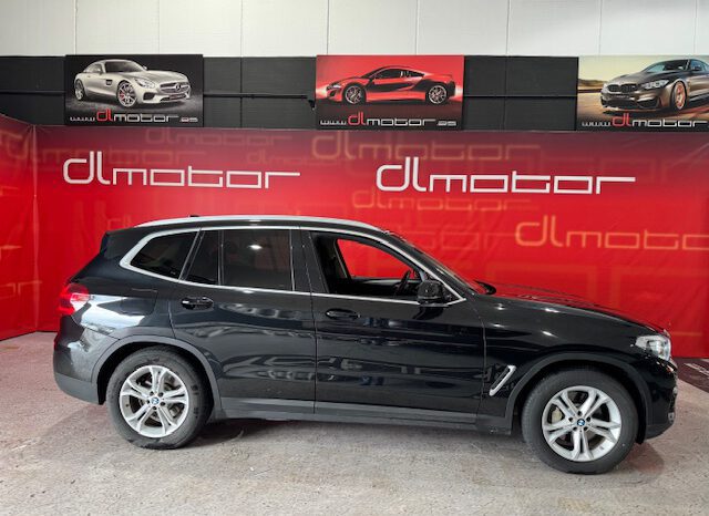 BMW X3 ENCHUFABLE lleno