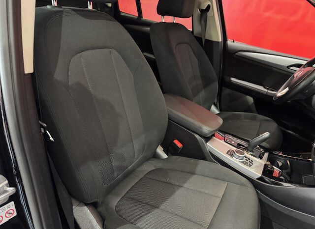 BMW X3 ENCHUFABLE lleno