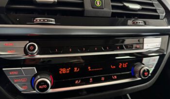 BMW X3 ENCHUFABLE lleno