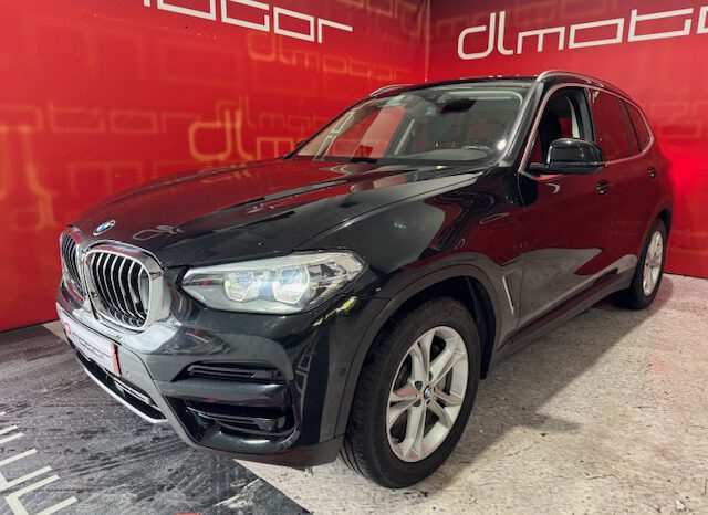 BMW X3 ENCHUFABLE lleno