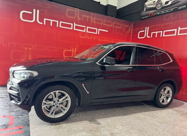 BMW X3 ENCHUFABLE lleno