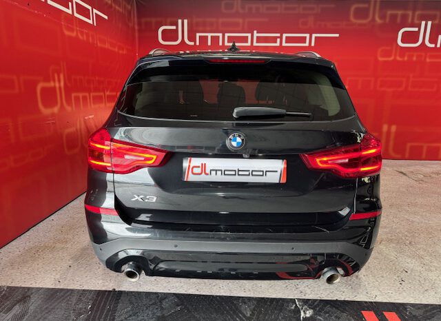 BMW X3 ENCHUFABLE lleno
