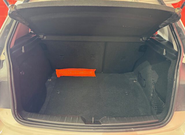 BMW 116 I AUTOMATICO lleno